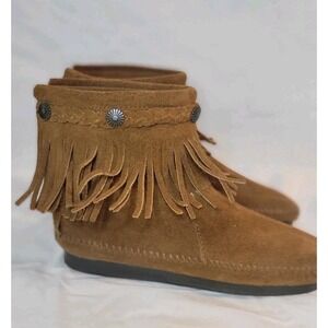 Minnetonka High Top Moccasin Suede Fringe Ankle Back Zip Bootie Womens Size 6‎